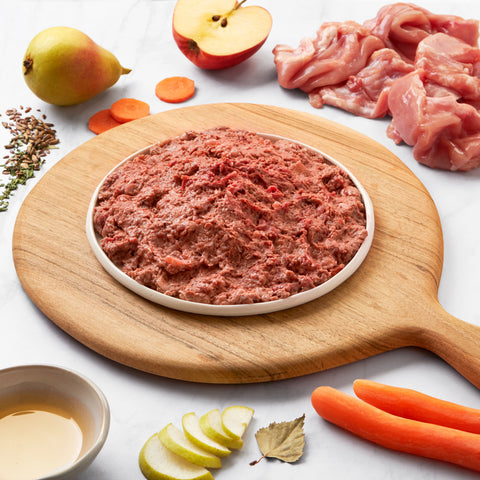 BARF Menü Kaninchen & Gemüse: Die perfekte Mahlzeit für sensible Hunde